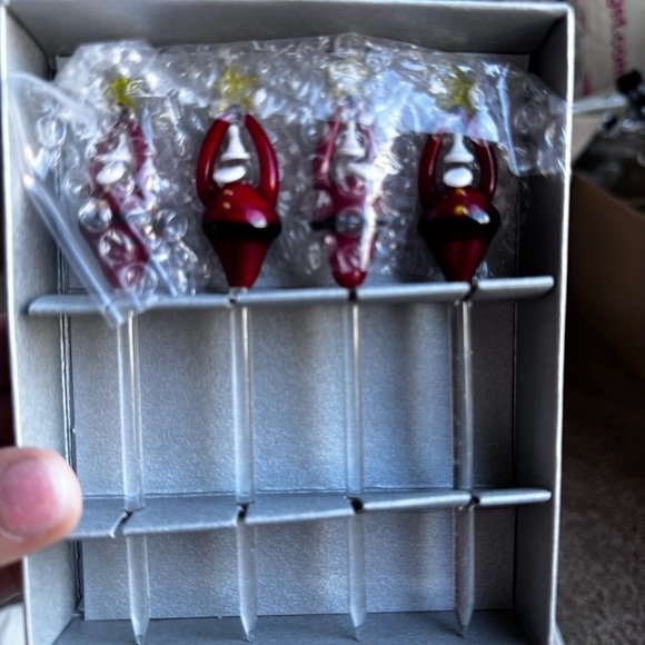 Pottery Barn Santa Picks Set of 4 New in Box Never Used - Picture 1 of 5